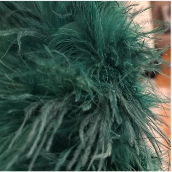 12th Tribe CHANEL EMERALD FAUX FEATHER TOP, Sz Small NWT - Picture 12 of 12